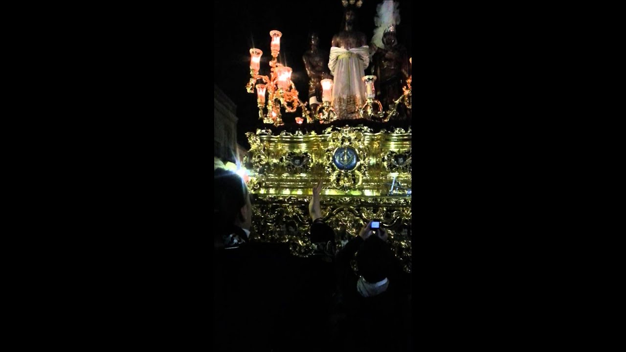 Belén Vega de Pasión de Linares canta una saeta al Gitano de Córdoba 2014