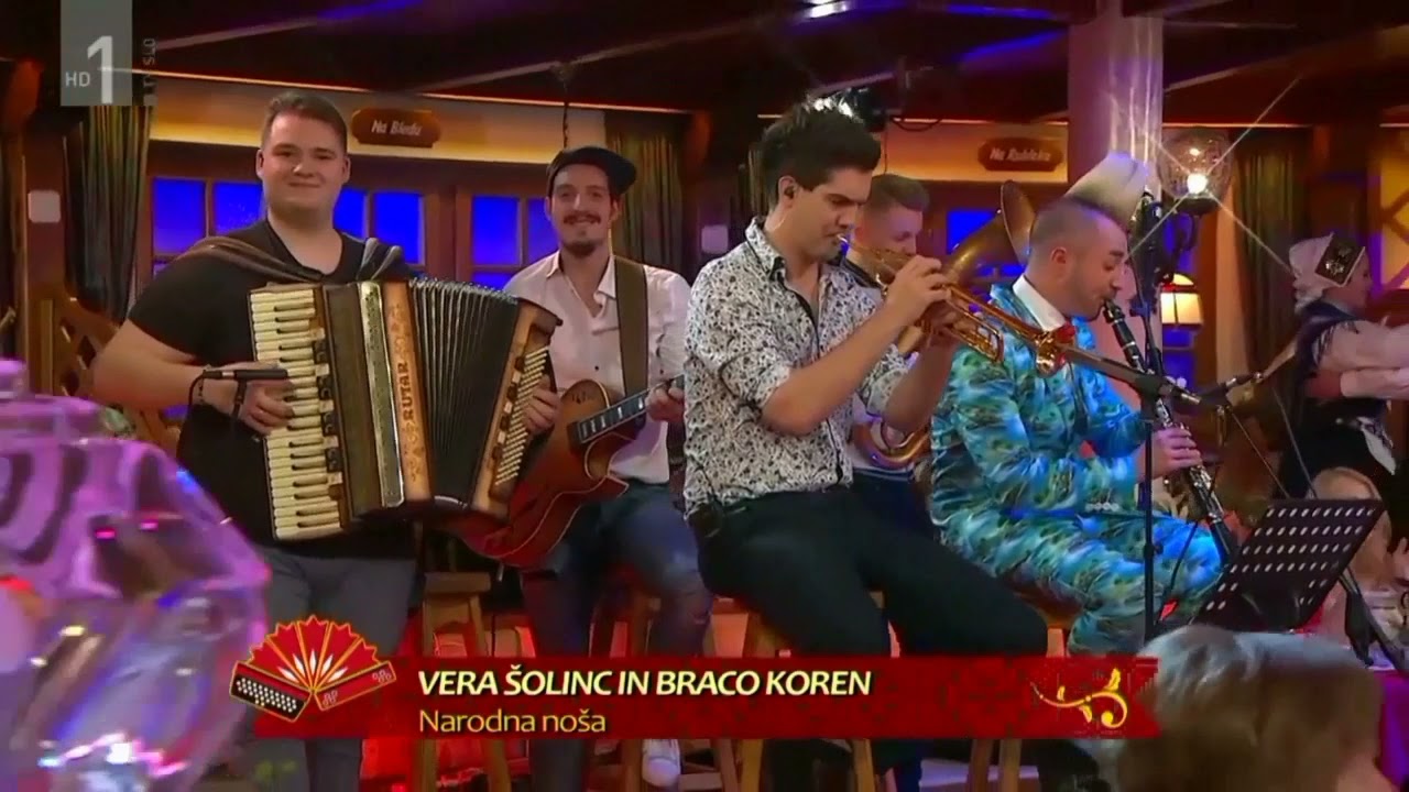 Narodna noša-Vera Šolinc in Branco Koren