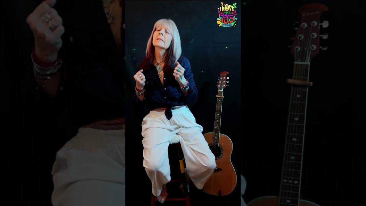 I Love the 70's - Gordon Lightfoot - If You Could Read My Mind (Lyric Video)