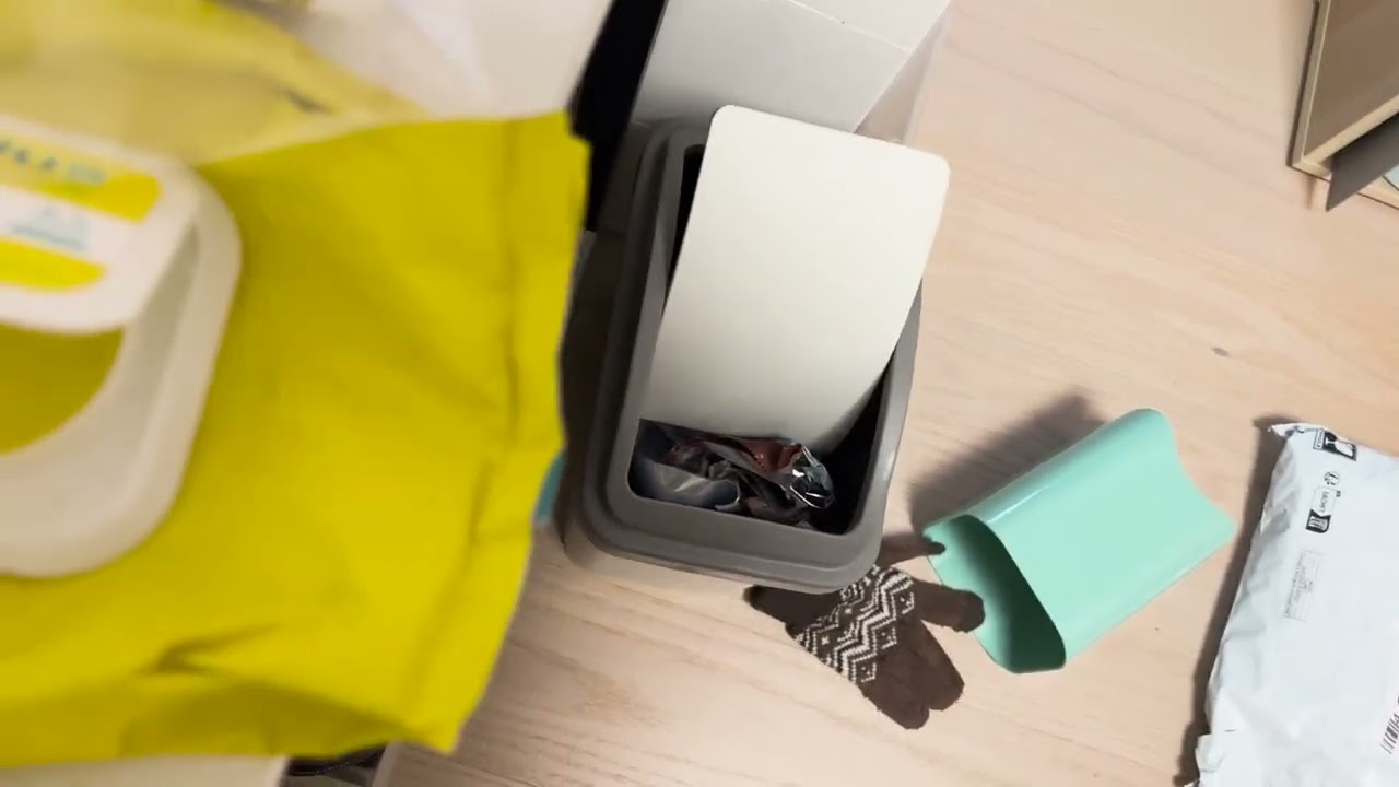 Hikineet vlog clean my room