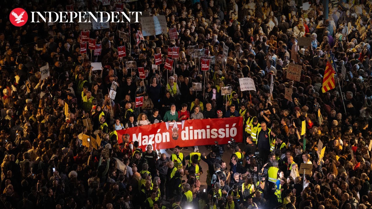 Protests held in Valencia over emergency response to deadly floods