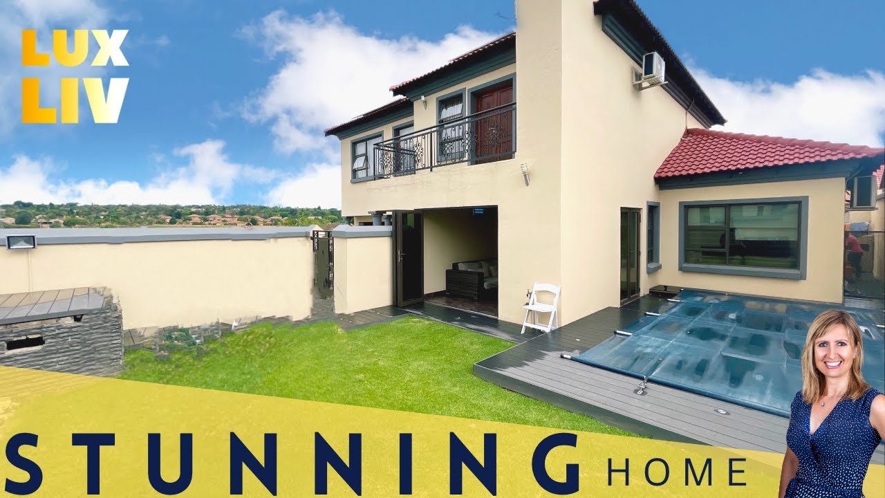 Inside 2,999,000 4 Bedroom Family Home in Thatchfield Gardens