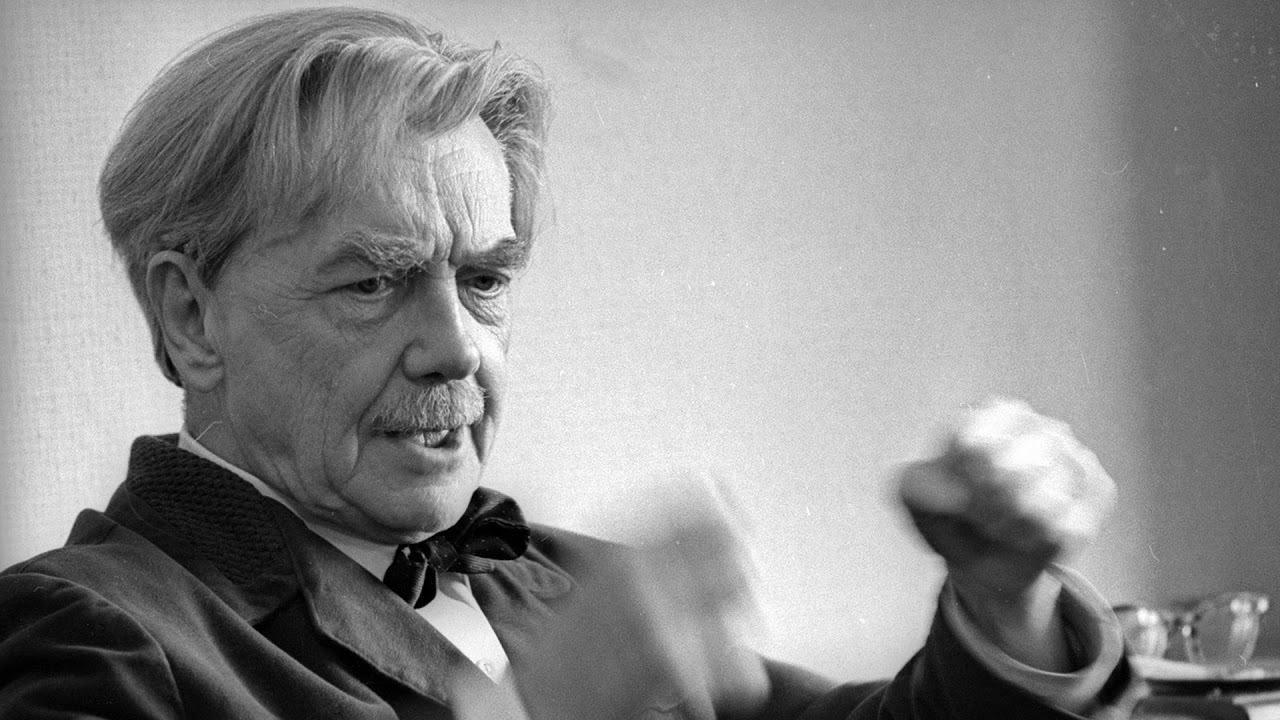 Heirich Neuhaus is teaching Schumann Symphonic Etudes (part 1)