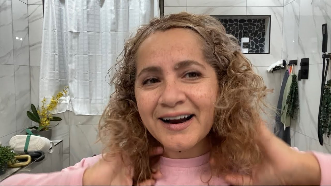 صبغت شعري و طلع اللون مفاجأة 