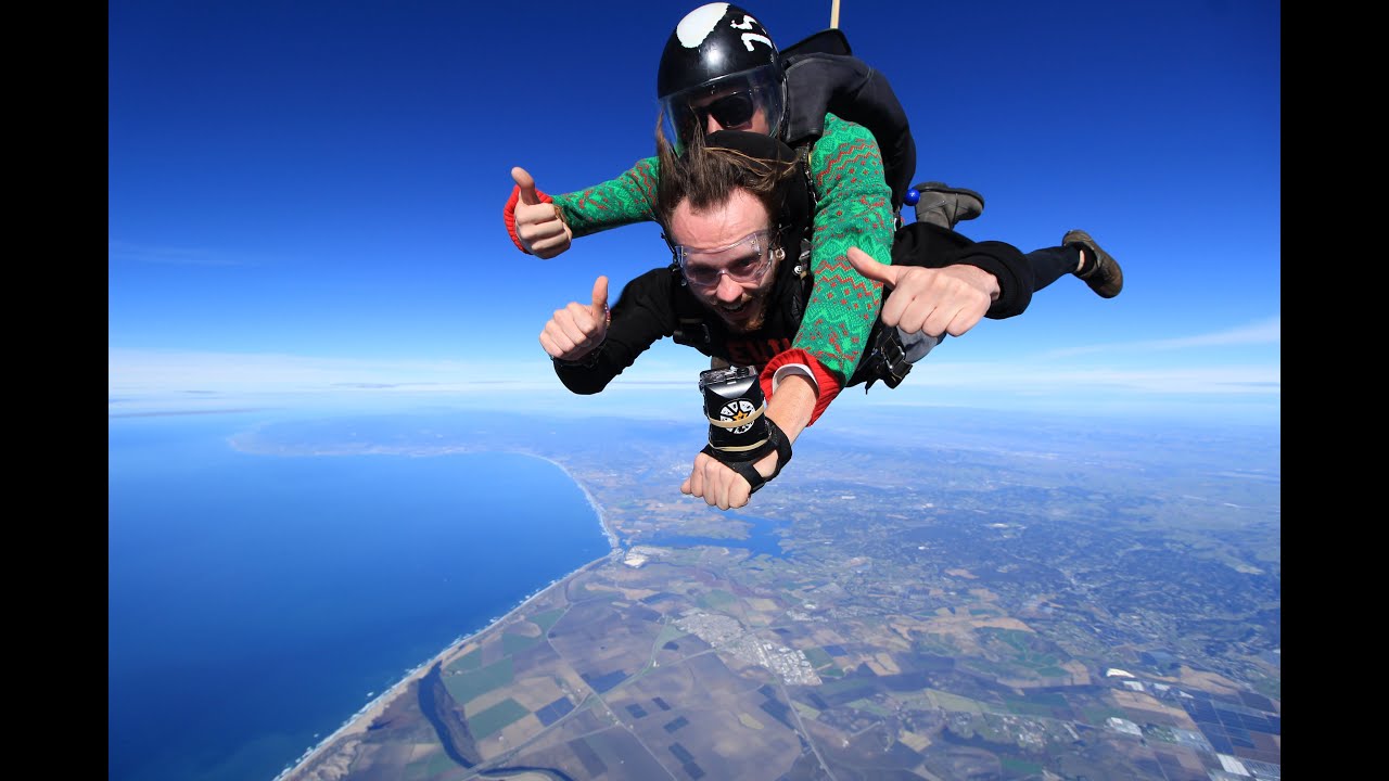 The World's HIGHEST (Tandem-) SKYDIVE!!! |18.000 Ft| @Skydive Monterey Bay - California|