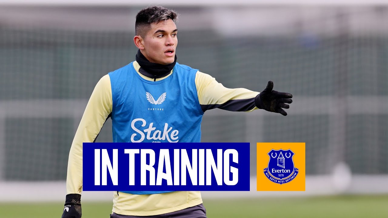 Charly Alcaraz's first Everton training session! 🇦🇷💪