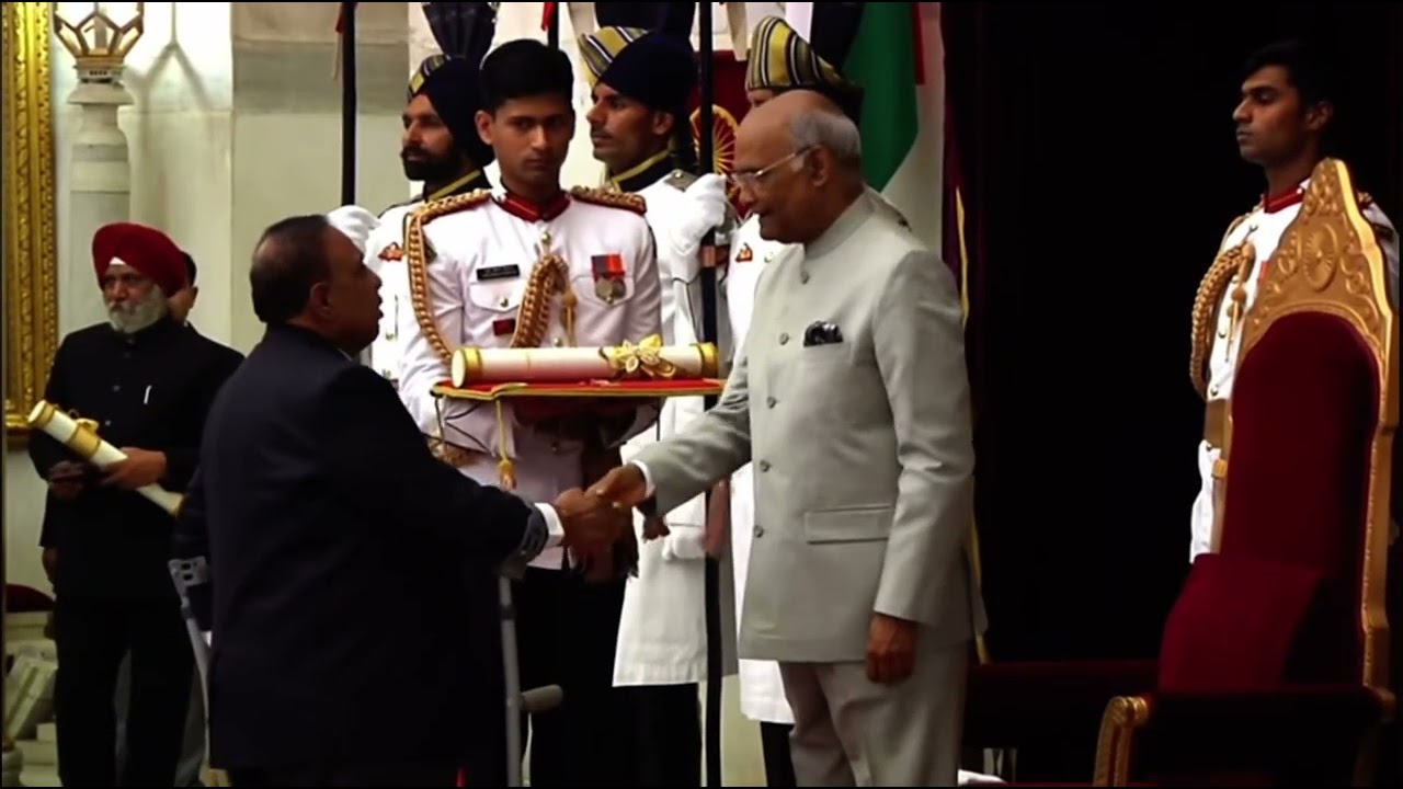 &ldquo;Padma Shri Award Ceremony: Murlikant Petkar Honored for His Contributions&rdquo;