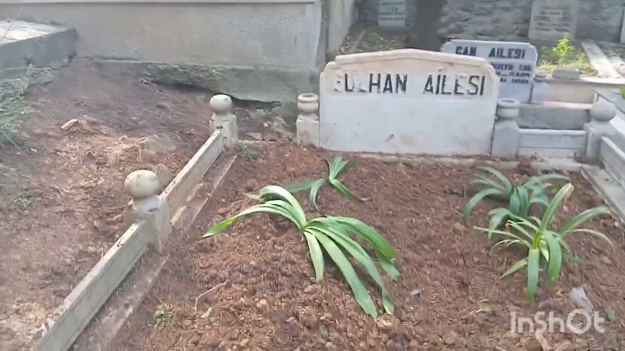 AHMET GÜLHAN KABRİ KÜPLÜCE MEZARLIĞI 3.ADA
