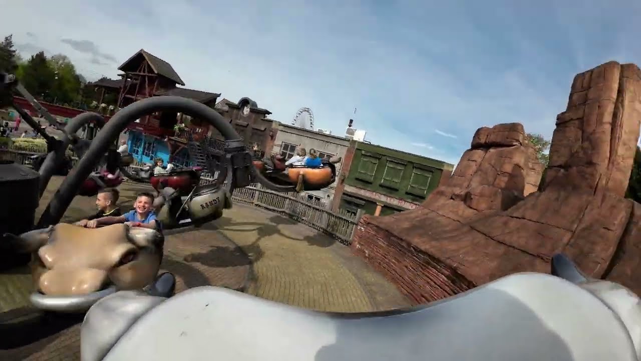 El Torito - Attractiepark Slagharen - Onride - 13-04-2024