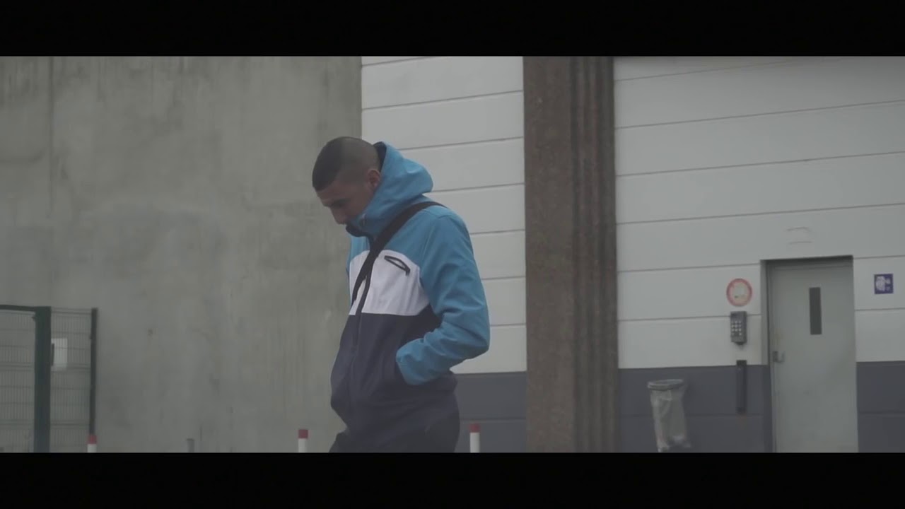 Vrax on poto   ( clip officiel )