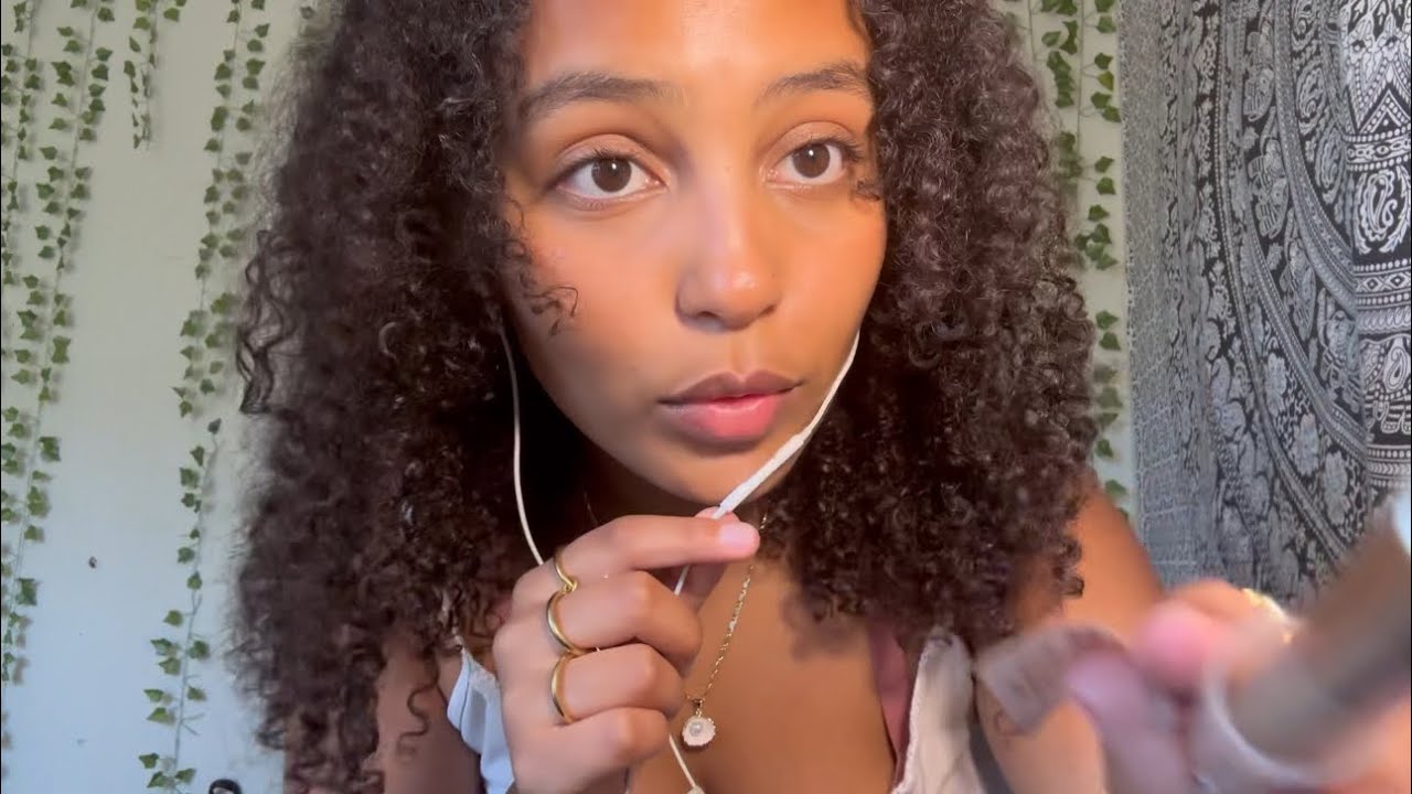 DOING YOUR MAKEUP ASMR/ MOUTH SOUNDS 
