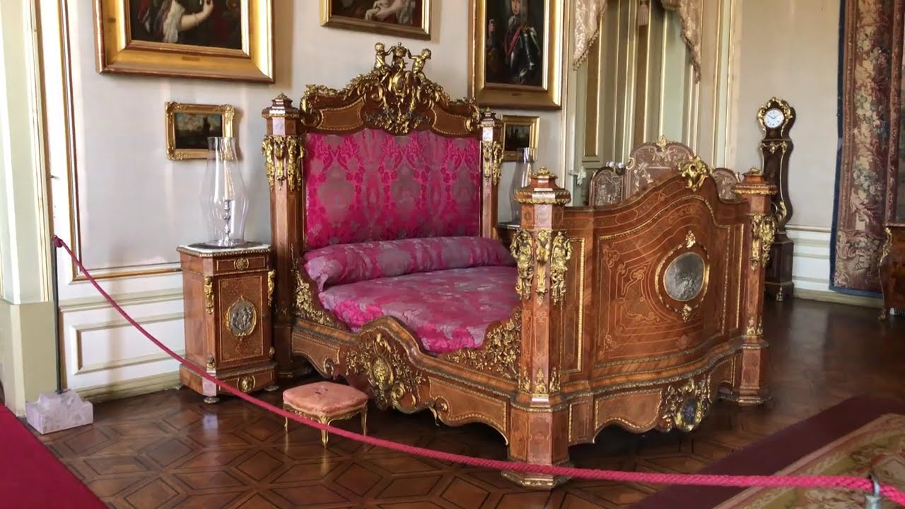 Exploring 18th Century Palace - Palácio da Ajuda in Lisbon