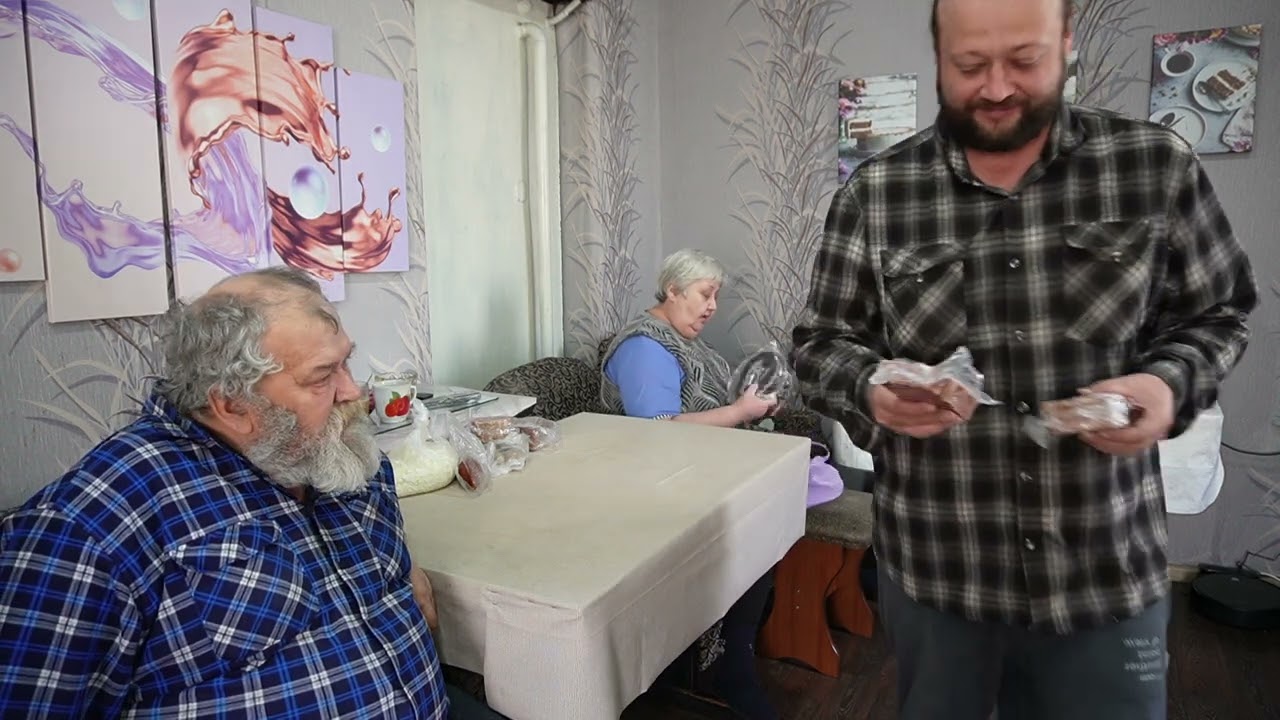 Получил пенсию за октябрь заехал в продуктовый магазин показываю какие продукты я купил все дорого