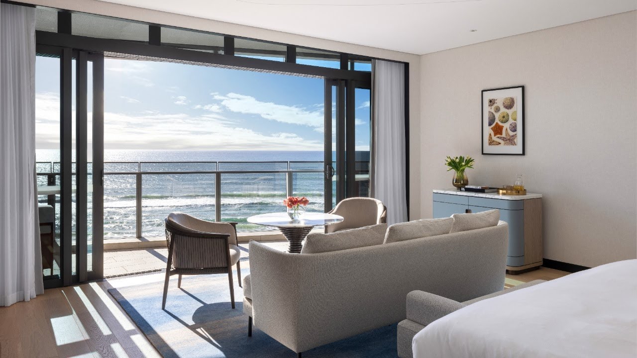 SEE INSIDE THE LANGHAM HOTEL GOLD COAST