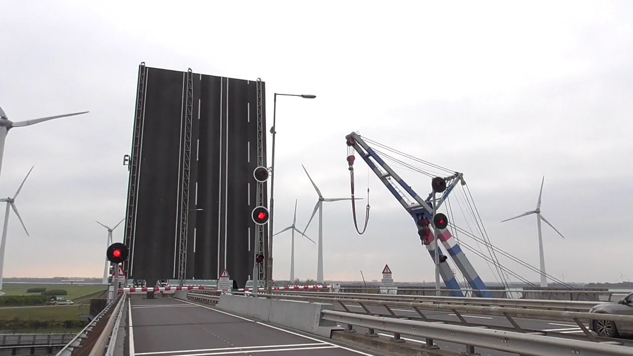 Brugopening Krammerbrug Bruinisse Basculebrug/ Drawbridge/ Pont Basculant/ Zugbrücke