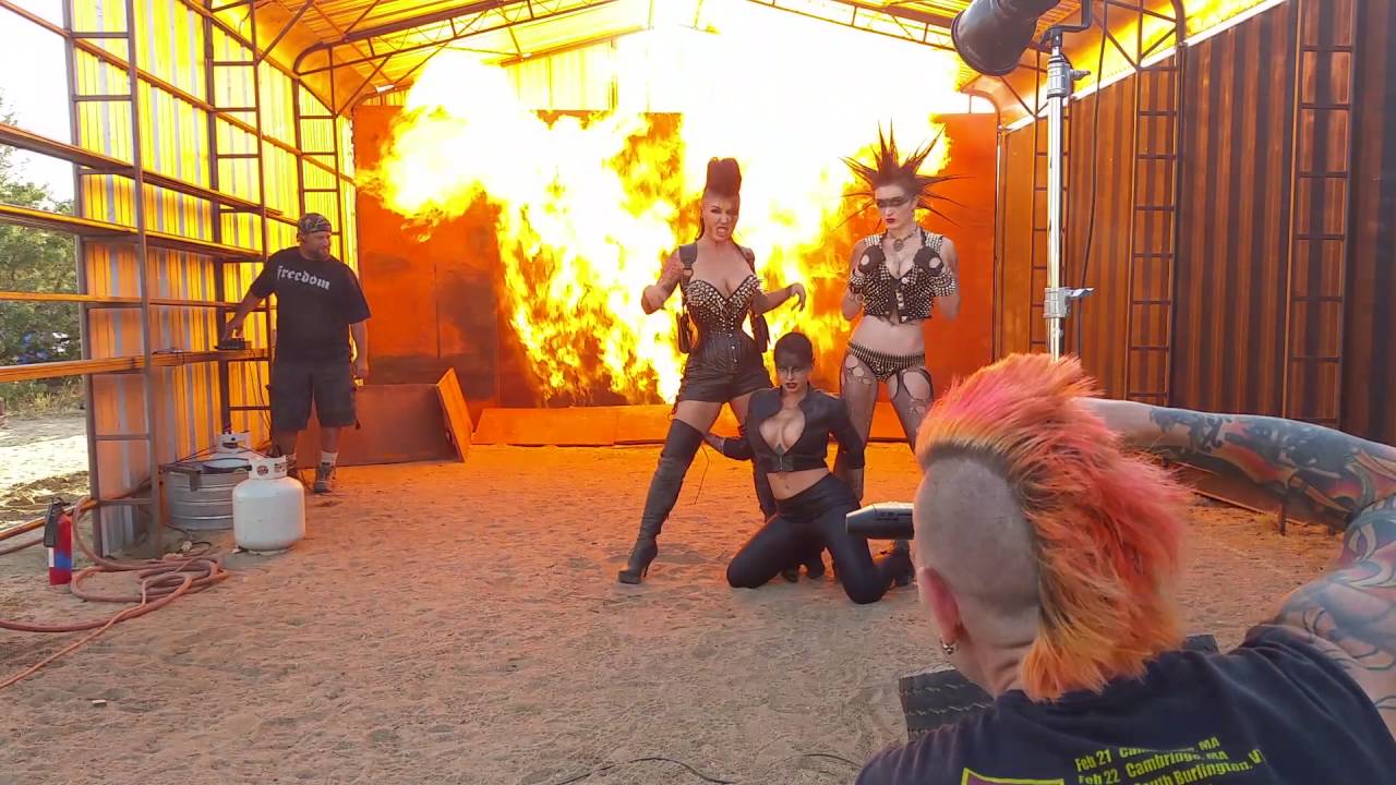 BTS Photoshoot w/Masuimi Max, Christy Mack & Erin Micklow