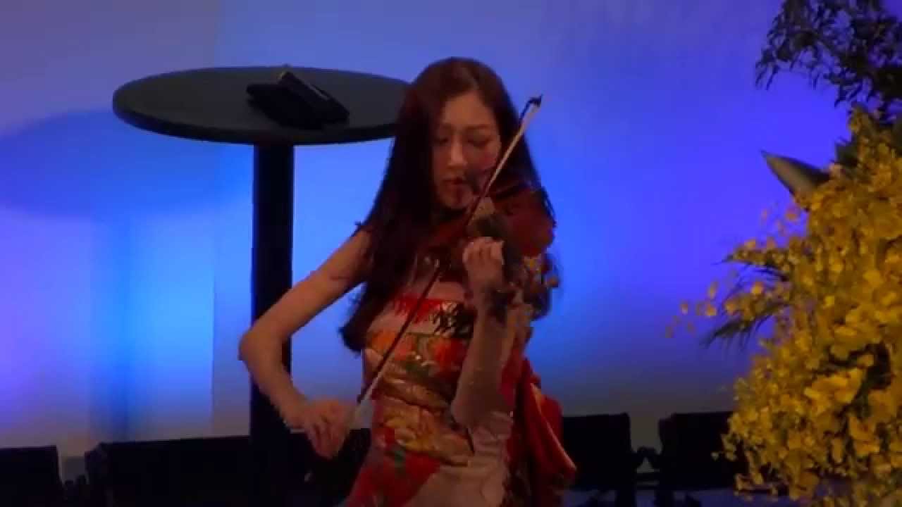 世界ラン展2015末延麻裕子のヴァイオリン・ライブNo.1