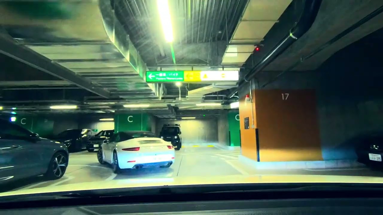 [CYBERPANK] TOKYO PARKING 麻布台ヒルズ駐車場