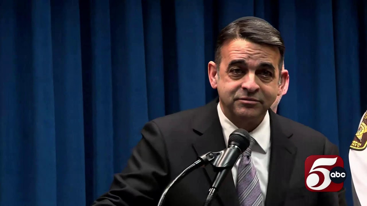 Federal prosecutors announce charges in gang investigation