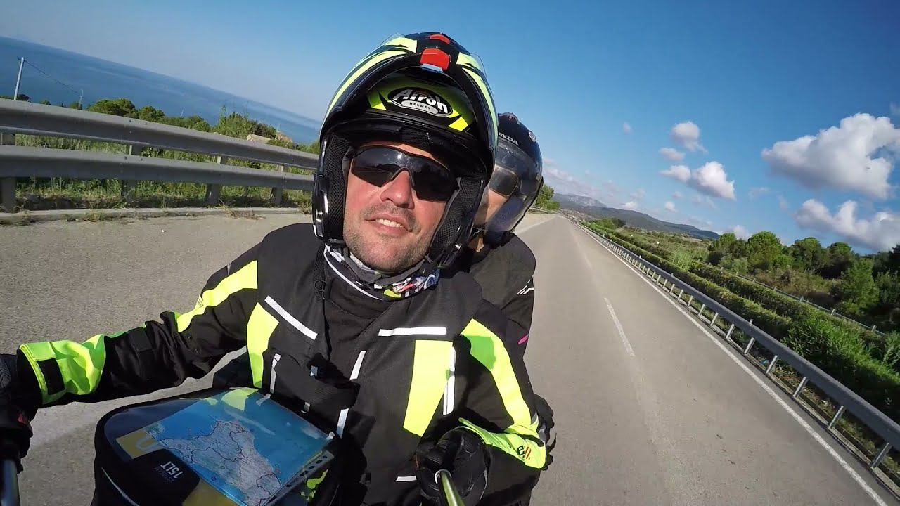 La traversata dello stivale AFRICA TWIN CRF1000  travel italy dal Trentino alla Sicilia in moto