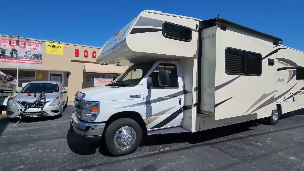 2018 Coachmen Freelander 3 only 19K miles