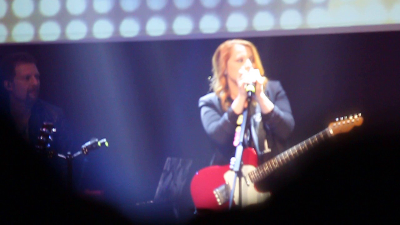 Noemi - Idealista (live@Spazio900) [1/22]