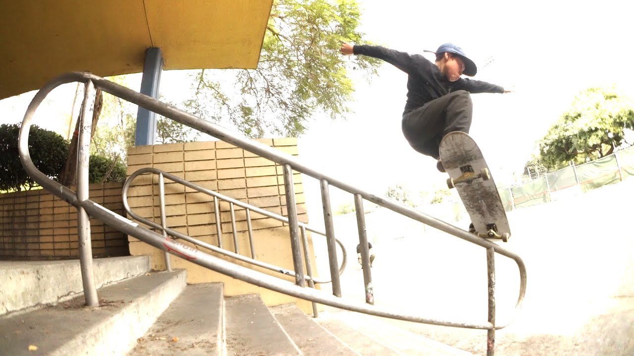 LIL SKATER KIDS AWESOME SKATE DAY !!! - NKA VIDS -