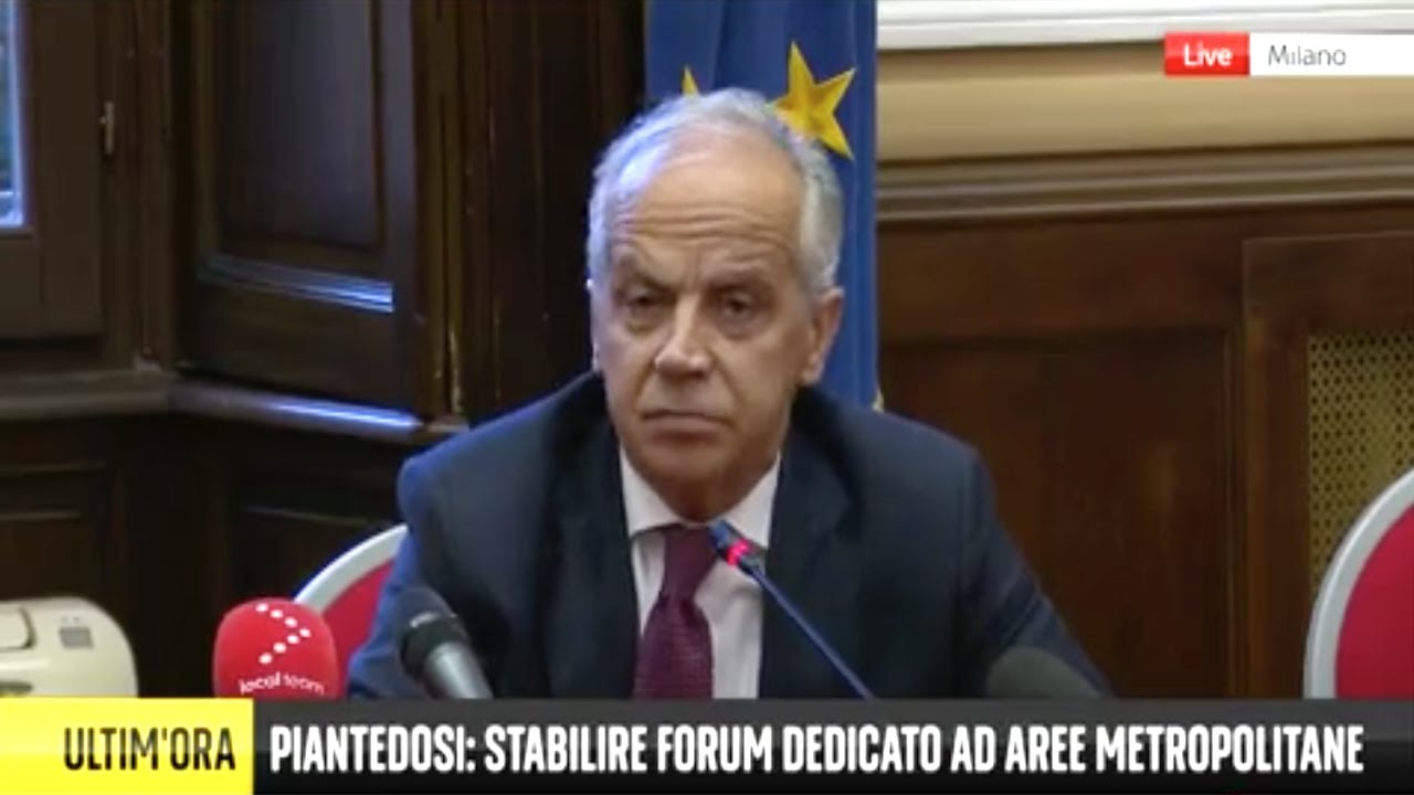 Milano, intervento del ministro Piantedosi al Comitato provinciale ordine e sicurezza pubblica