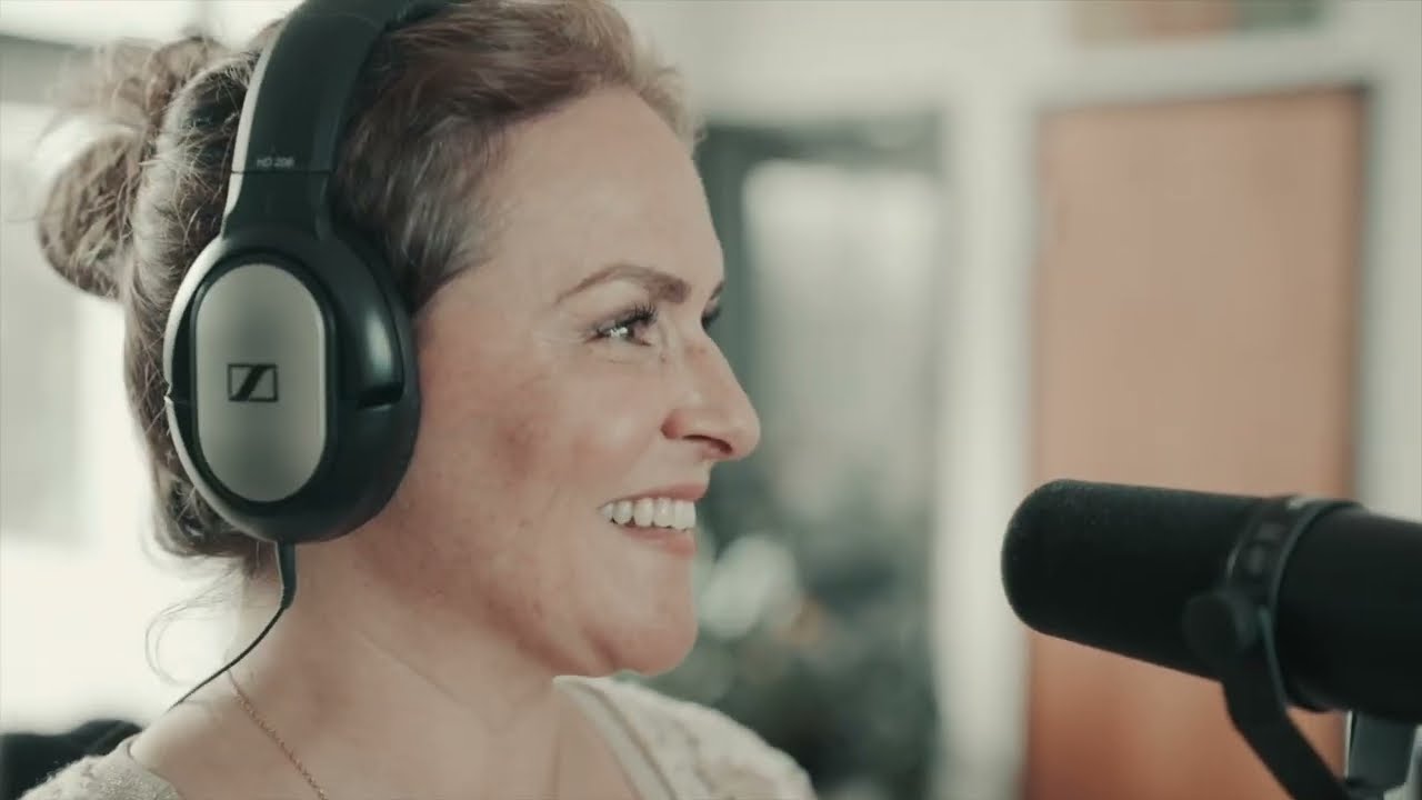 Black Lion Lane (acoustic video) - Emiliana Torrini