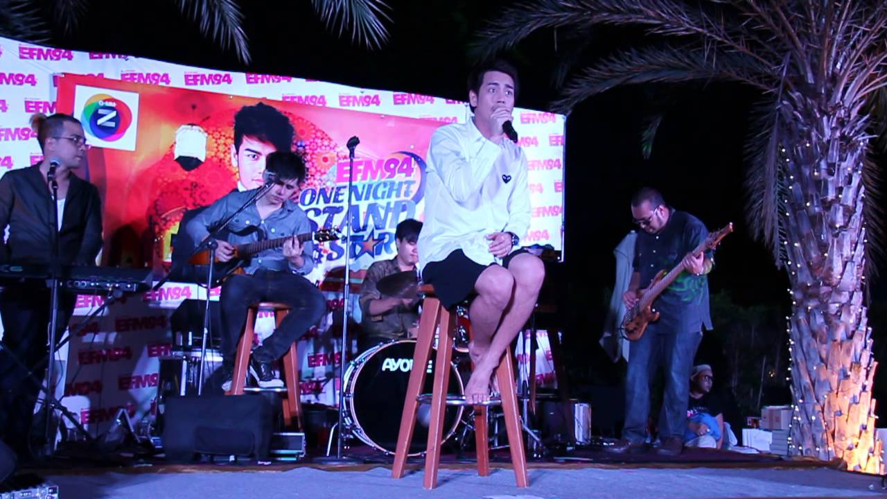 AOF- LIVE! ไม่ต้องรู้ว่าเราคบกันแบบไหน+If I ain't got You EFM94 One Night Stand..