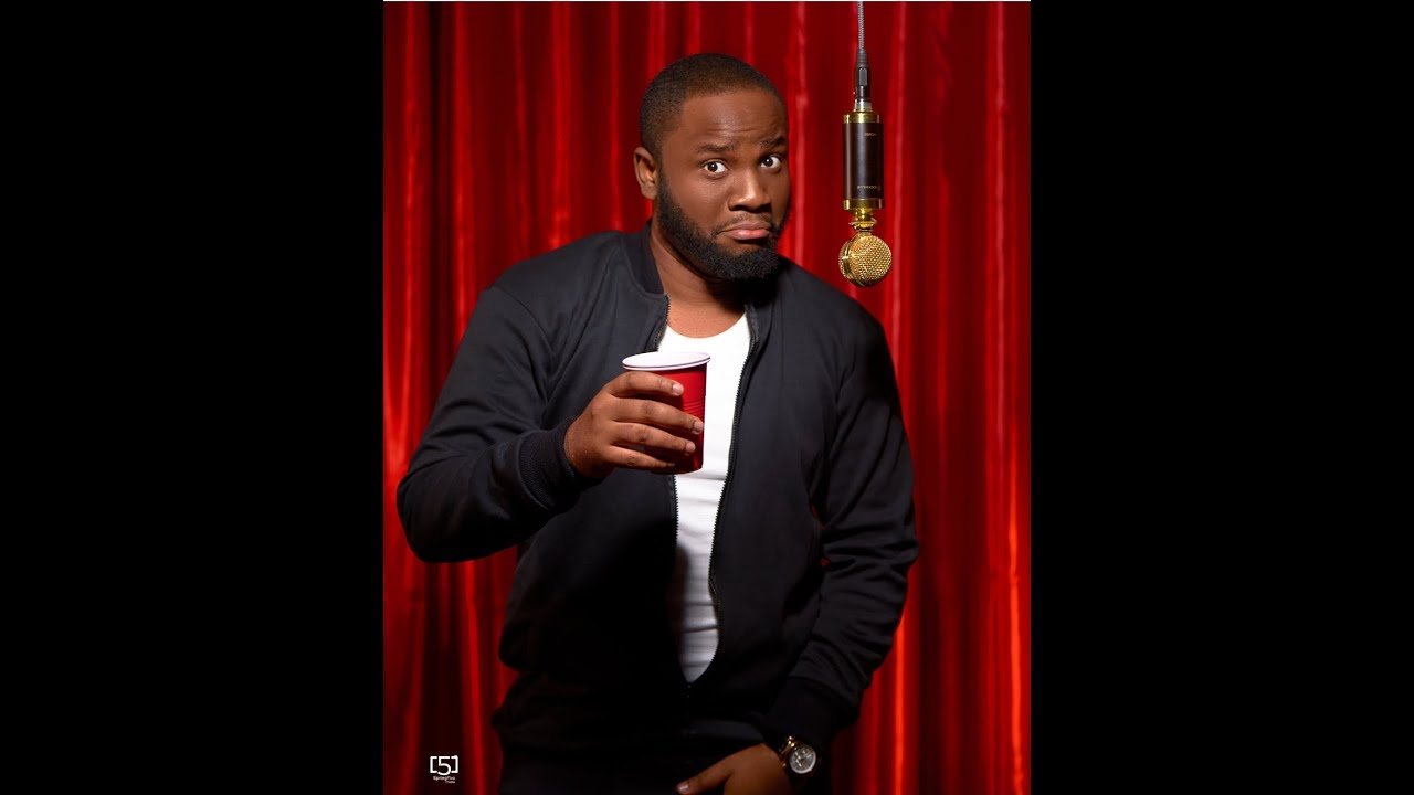 SLK hosts Deeone's Comedy Show.  Jokes about Wole Soyinka, Toke Makinwa e.t.c