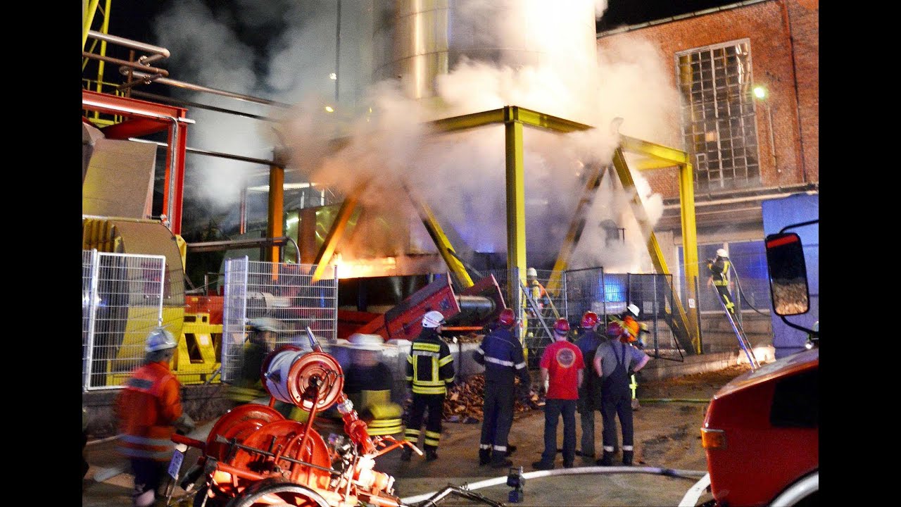 Brand im Bodenfelder Holzkohlewerk ProFagus
