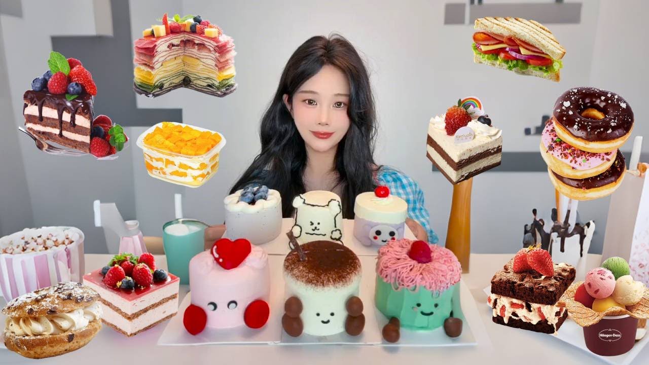 Asmr🍰Eating 🍰 (Soft And Waxy Sound) The colorful little cakes look delicious!