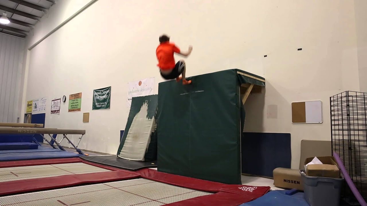 Trampoline Wall
