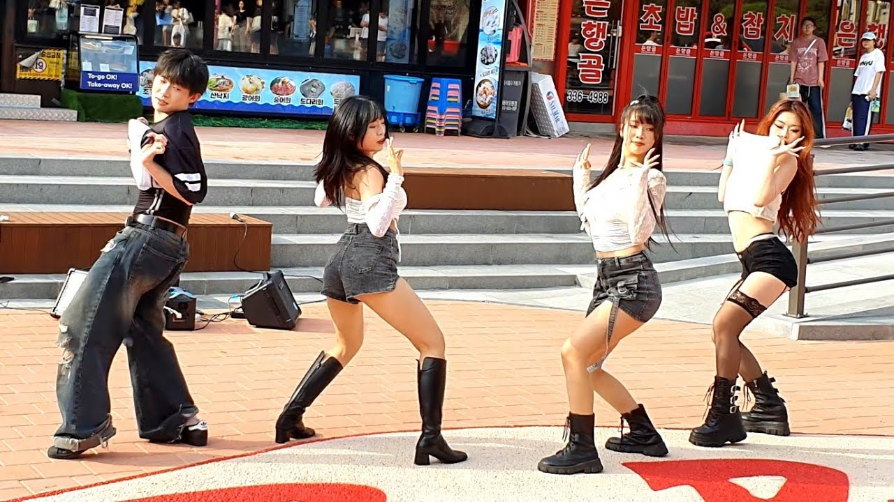 [STREET ARTIST] AON1. WITH CHINESE INFLUENCER. HONGDAE BUSKING. 240711.