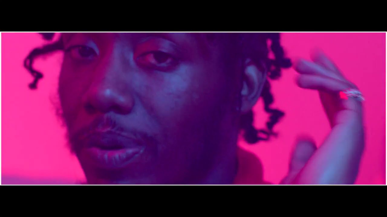 Smoke Boys ft Mktheplug - Click My Finger Official Video
