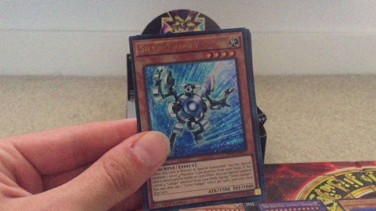 The Dark Side of Dimensions Movie Pack Booster Box Unboxing