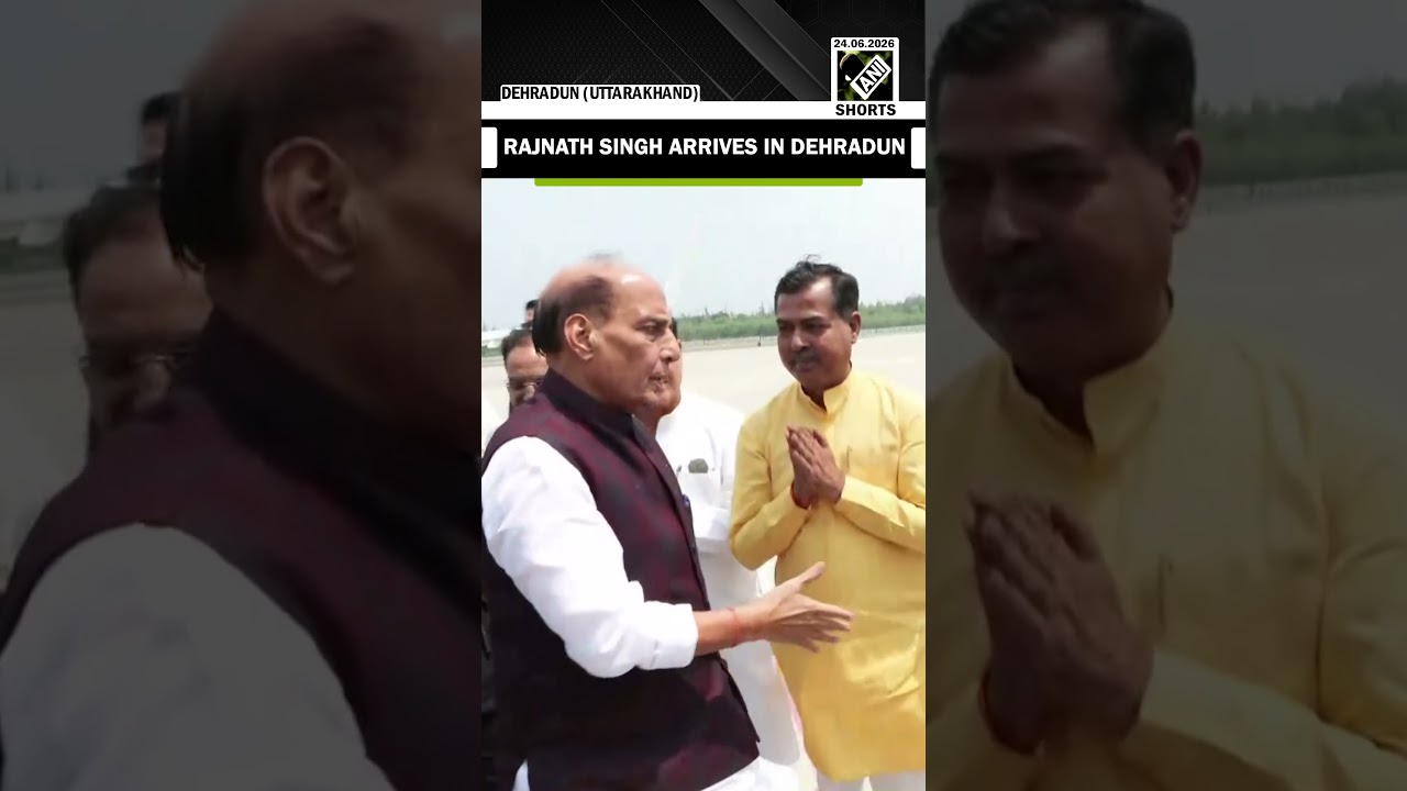 Defence Minister Rajnath Singh reaches Dehradun, receives warm welcome