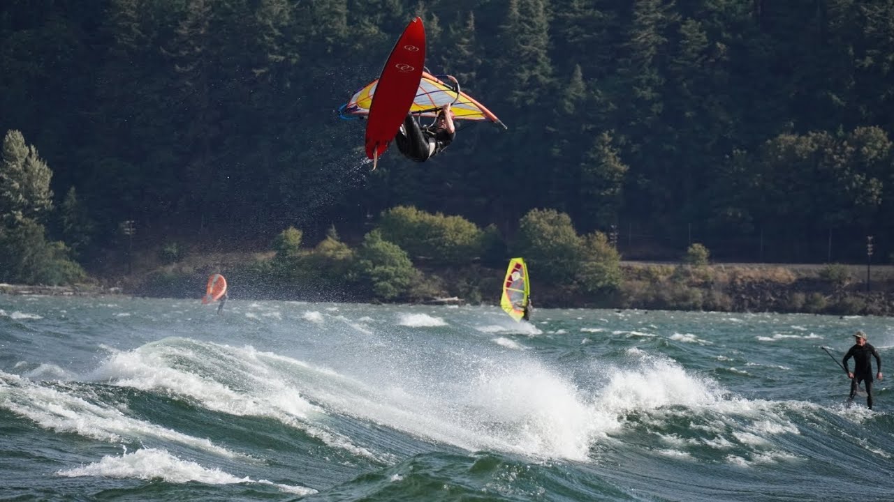 Hatch Big Monday Windsurf Shreddit!  Crowded Holiday weekend!