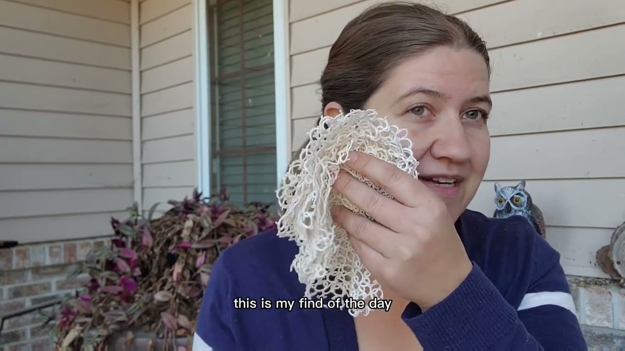 Chat Day with Kelli: A Little Lace Find