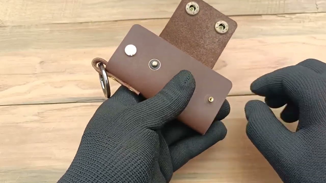 MEEBOY Handmade leather car key cover for men and women leather door key #diy #keycover #handmade