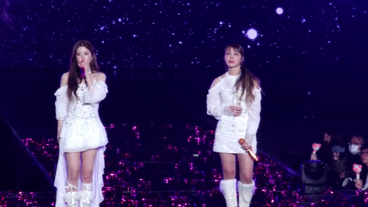 241221 Apink 7th Concert [PINK CHRISTMAS] - Eyes fancam
