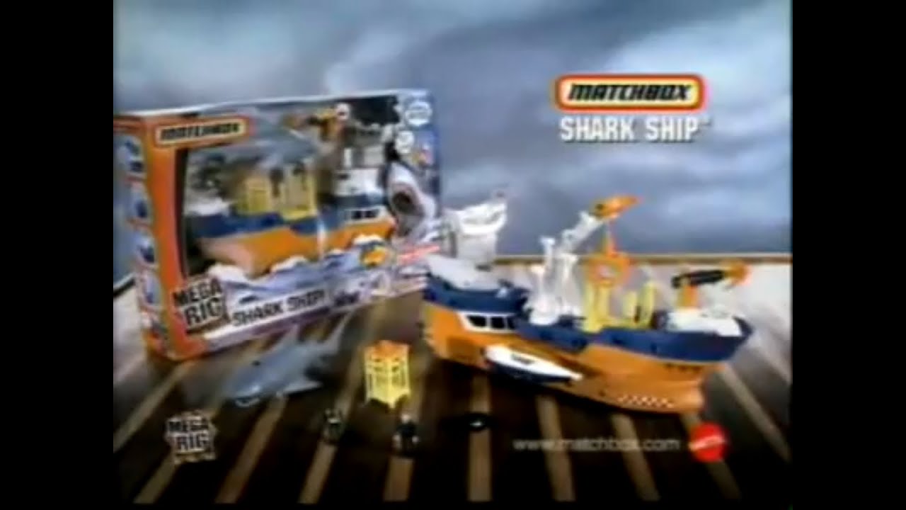 Matchbox - Mega Rig Shark Ship (2007) - 0:30 (USA)