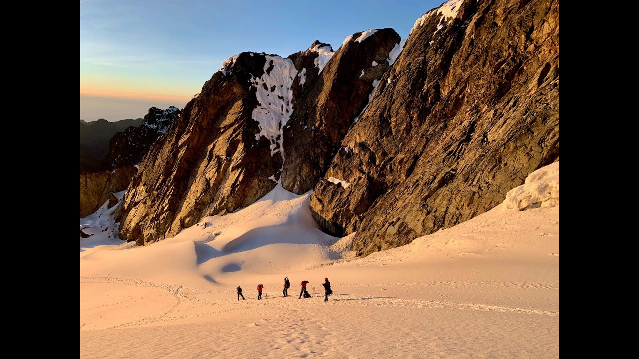 Rwenzori Mountains - Margherita Peak 5109m (2019) - A combination of scenic photos from the Trek