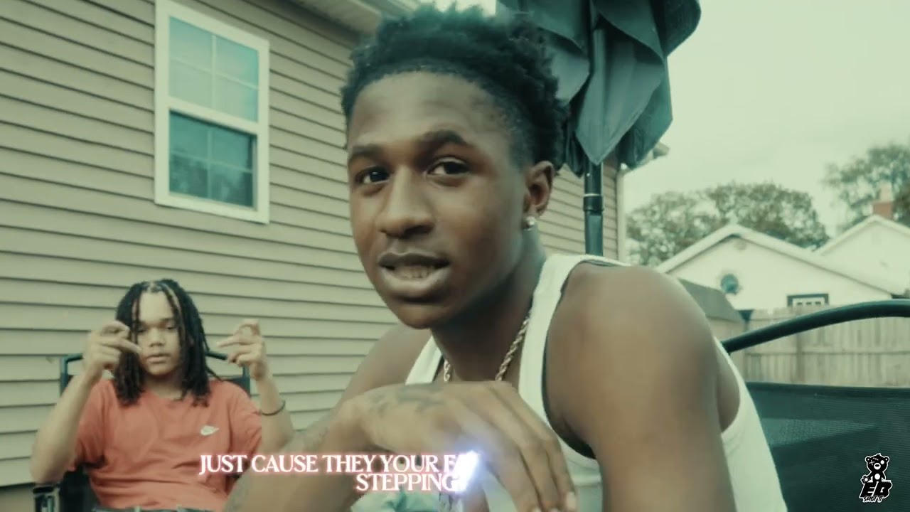 P4L LIL - WORTH IT (OFFICIAL VIDEO)