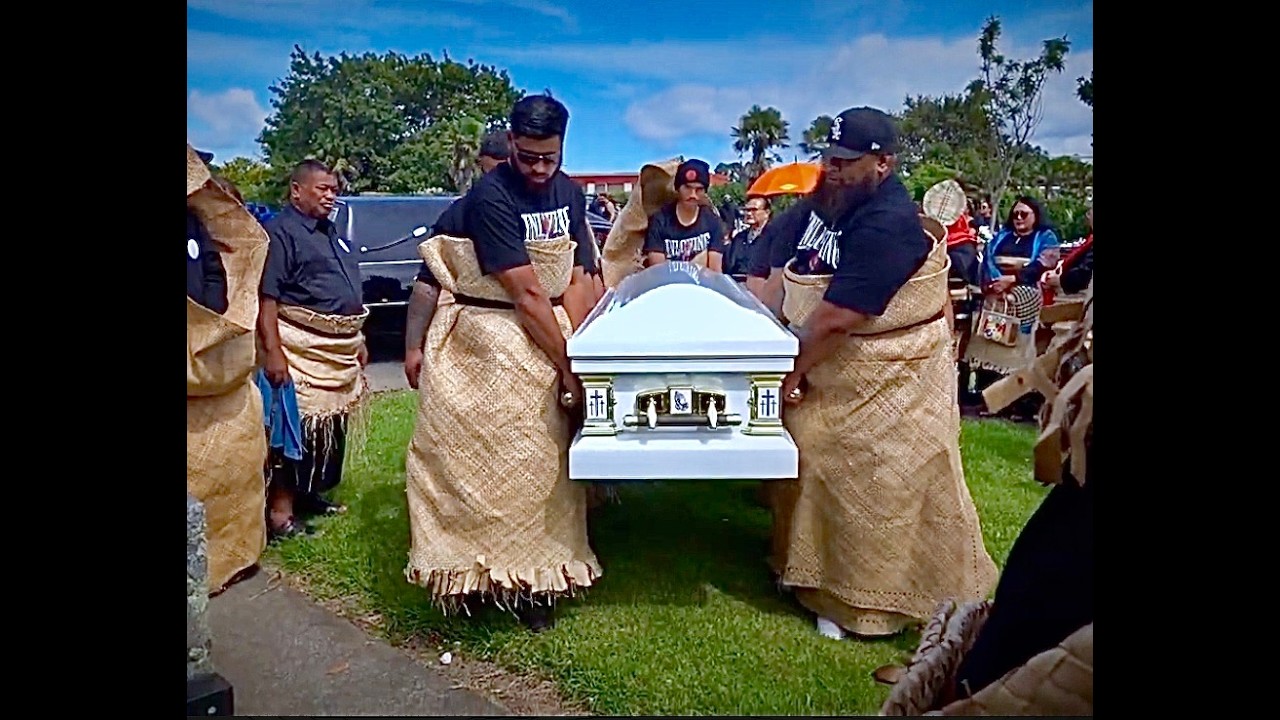 Kalofiama : Burial Service - Halaapiapi Langoia RIP - Mangere Cemetery Monday 09.03.2026
