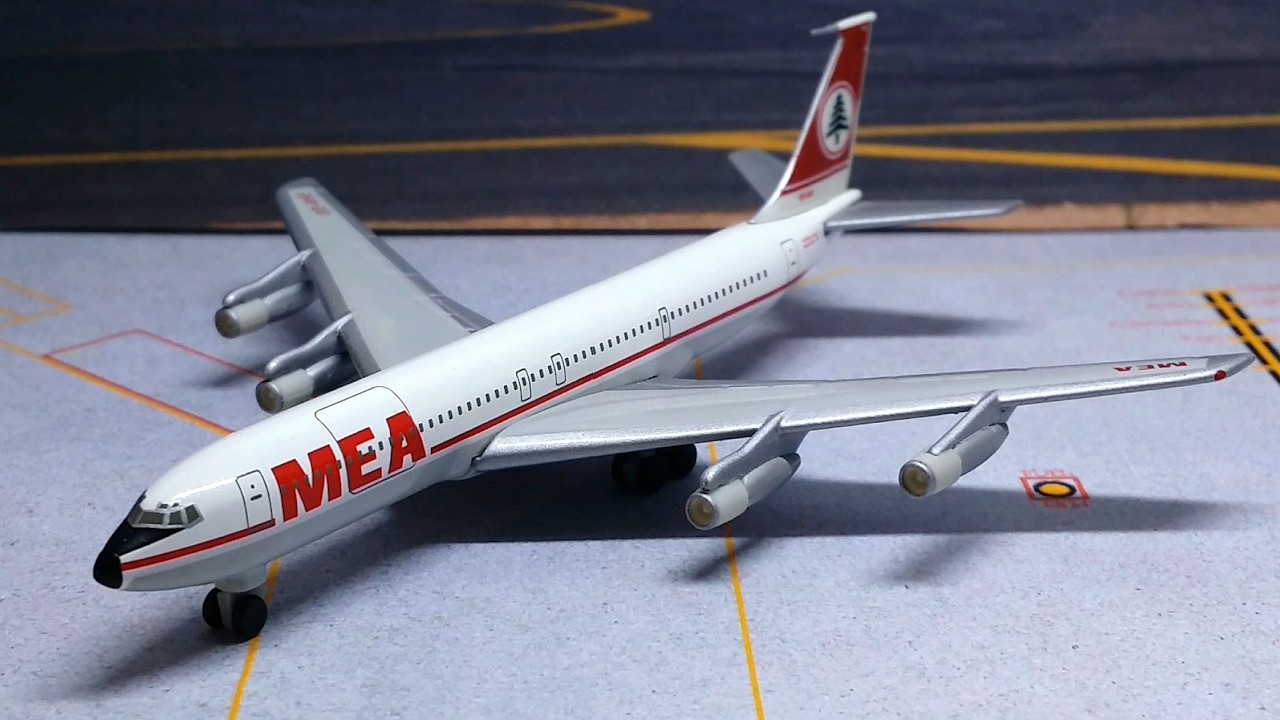 Reviewing the 1/500 Boeing 707-300C (MEA Middle East Airlines) by Herpa 511674