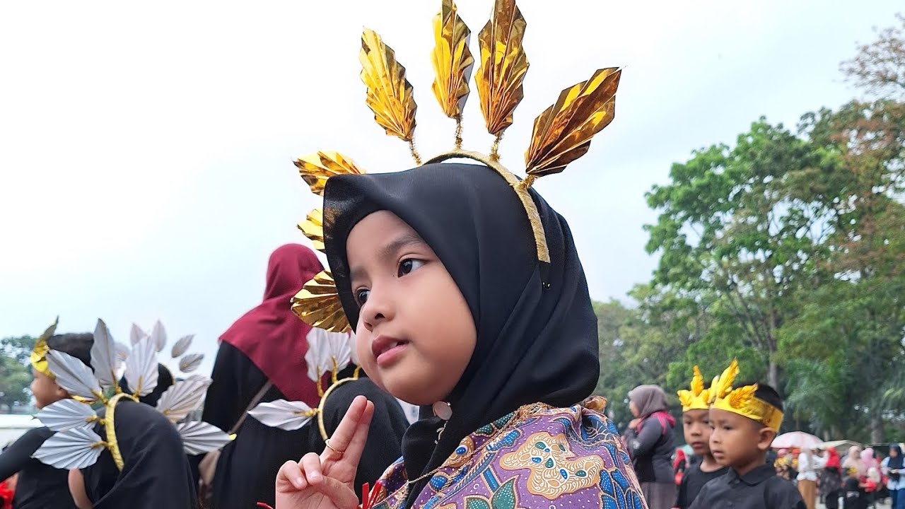 Tari massal anak Tk sekota bukittinggi @rienose 