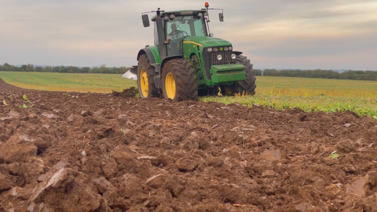Szántás 2022 | John Deere 8230 Sound + Kuhn Multi-Leader (New arrival)