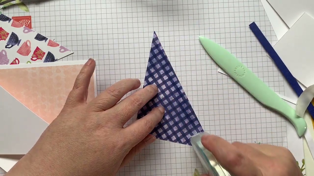 Criss-Cross fun fold